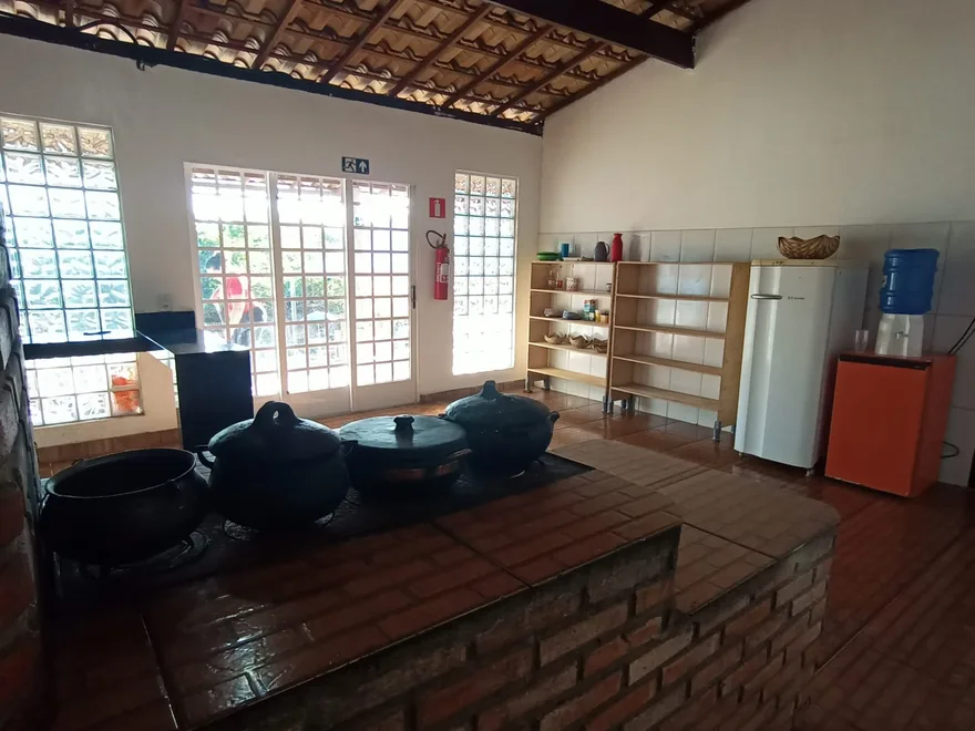 Cozinha e refeitório da clínica de reabilitação em Sete Lagoas - MG